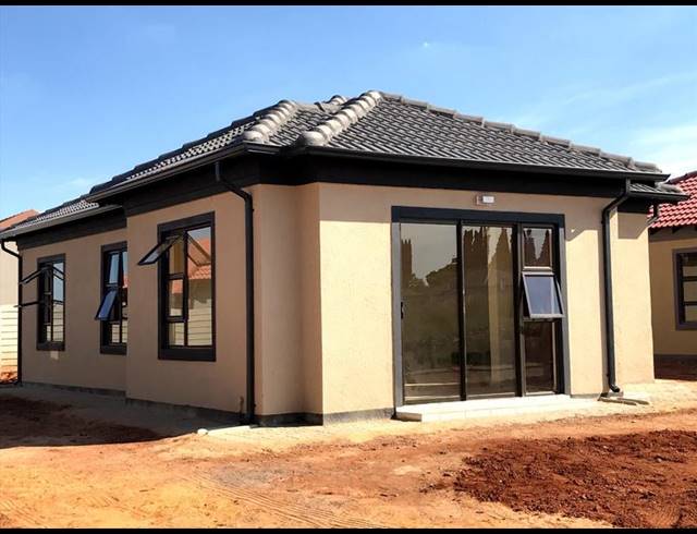 3 BEDROOM HOUSE FOR SALE IN SHARON PARK